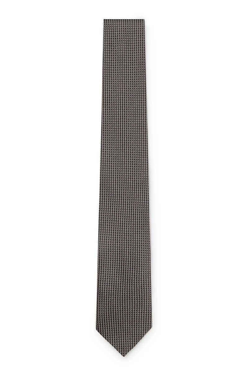 Silk tie with micro pattern