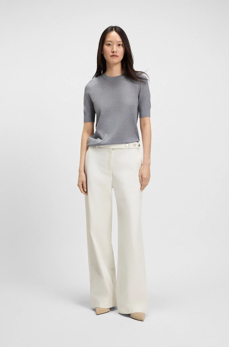 Virgin-wool sweater a slim fit