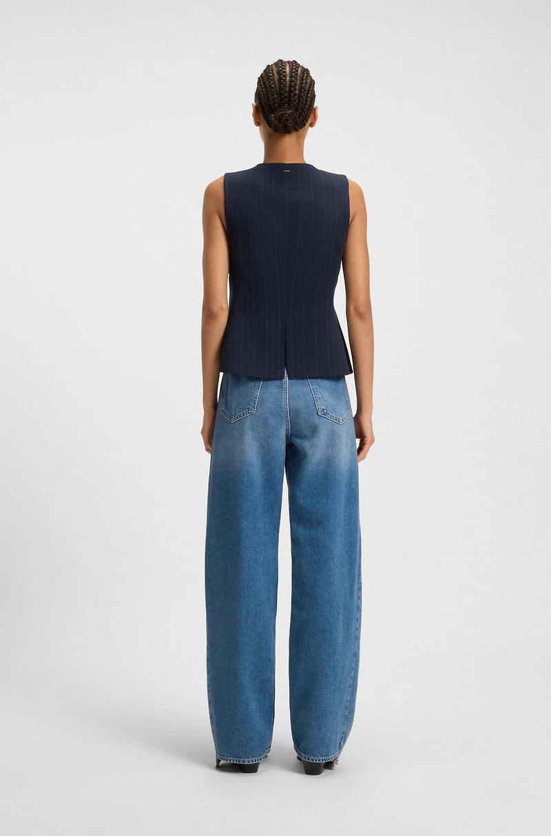 Relaxed-fit jeans with stepped hems