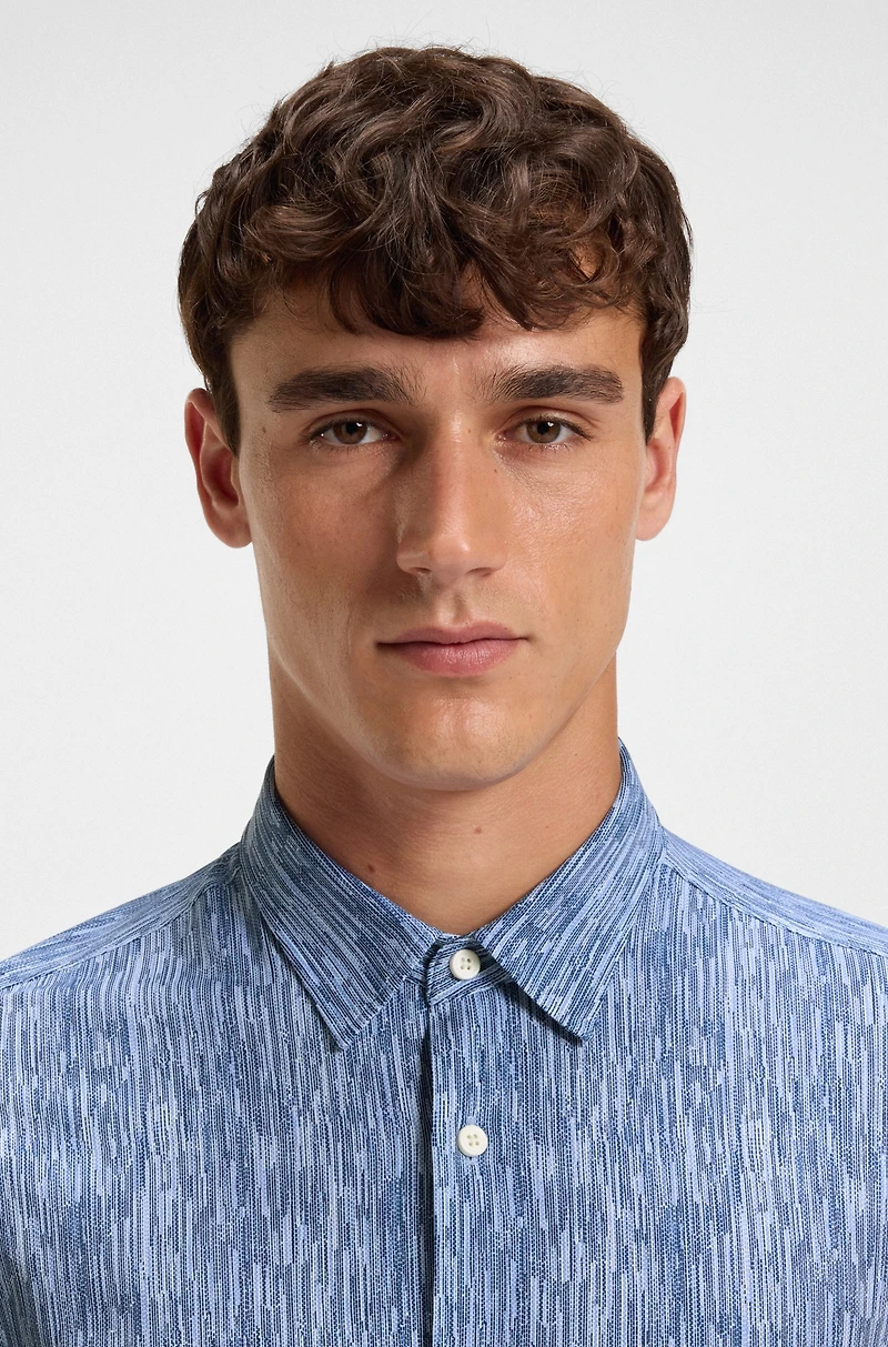 Slim-fit shirt Italian performance-stretch fabric