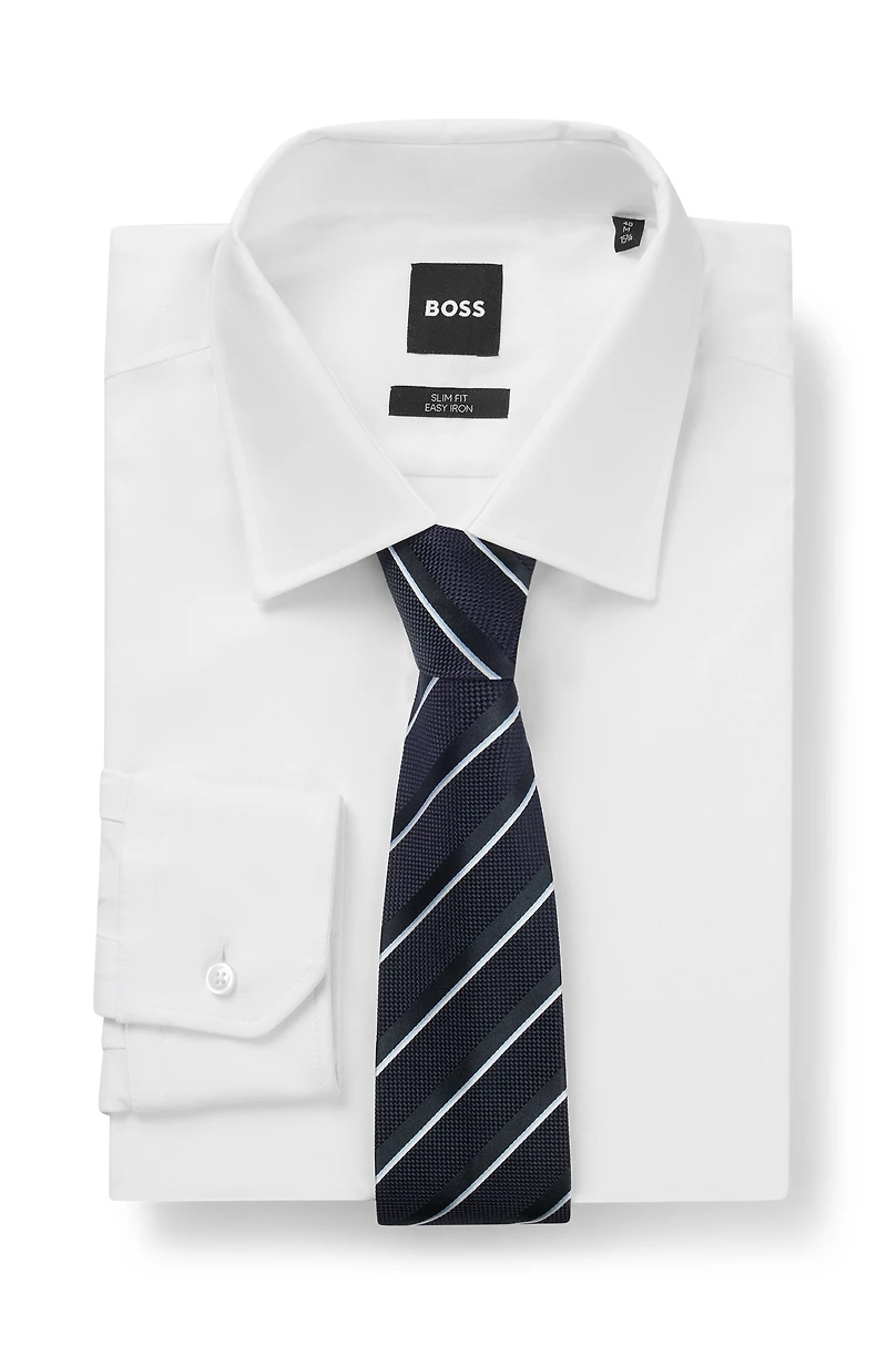Silk tie with diagonal stripes