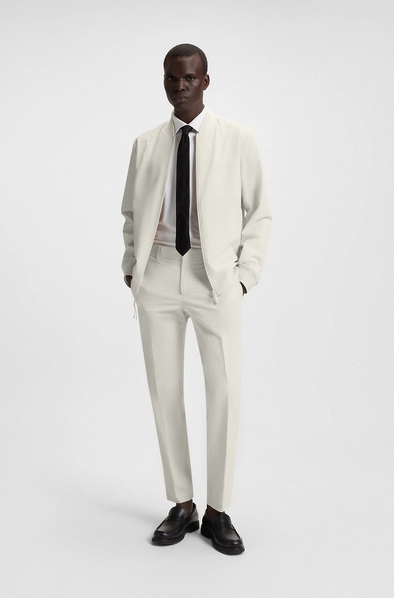 Water-repellent jacket performance-stretch fabric