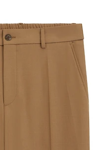 Tapered-fit trousers machine-washable stretch fabric