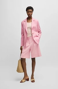 Single-breasted blazer with notch lapels