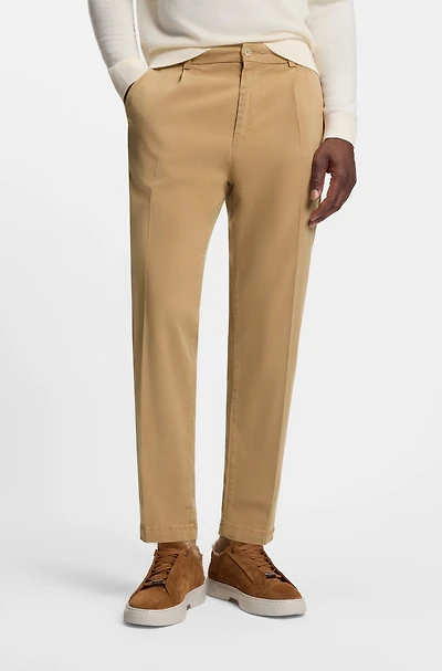 Tapered-fit trousers stretch twill