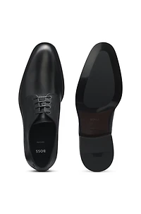 Structured and plain Derby shoes leather