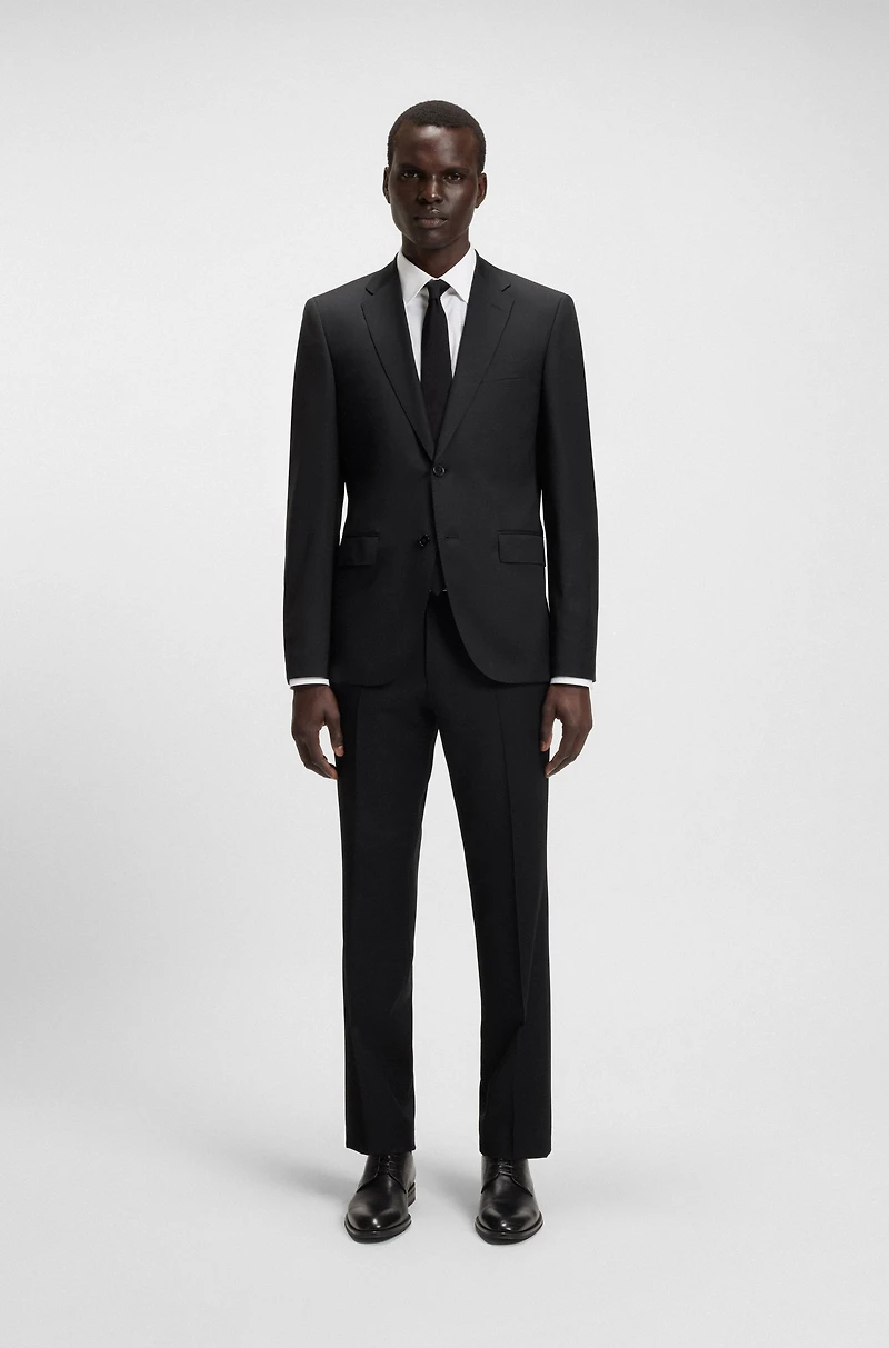 Structured and plain Derby shoes leather