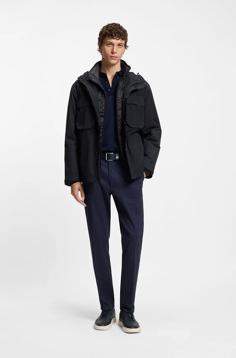 Water-repellent jacket with padded inner