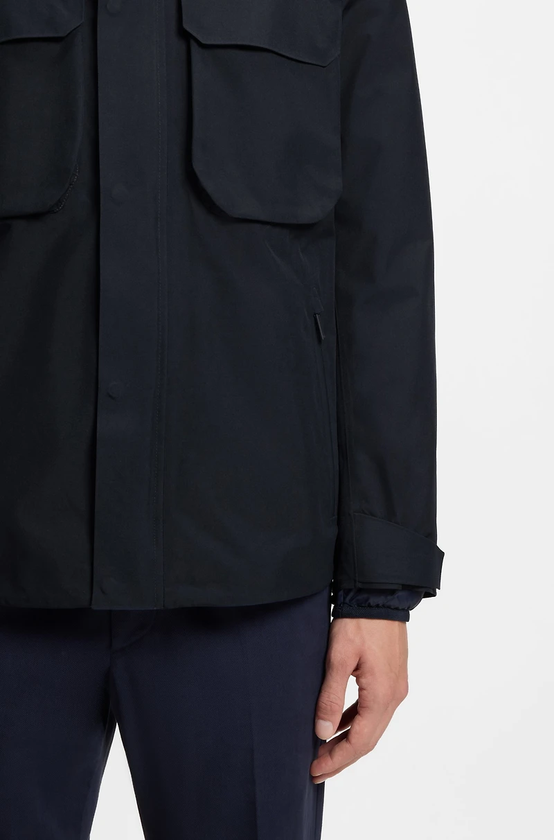 Water-repellent jacket with padded inner