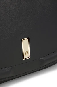 Ariell saddle bag in grained leather