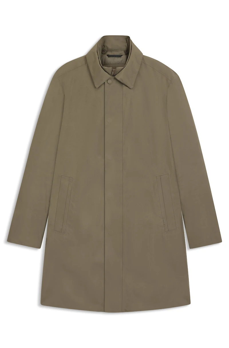 Water-repellent coat with detachable bib