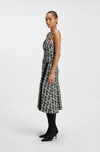 Sleeveless dress patterned feather tweed