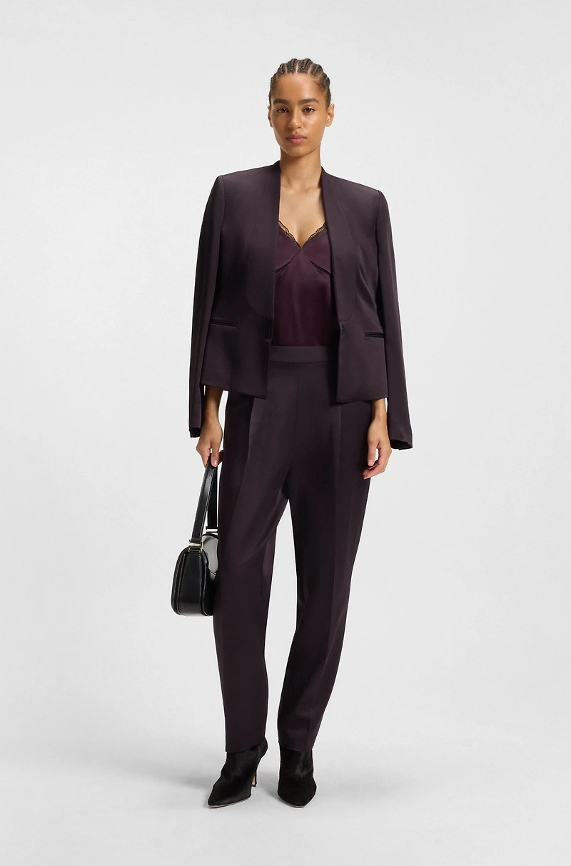 Regular-fit trousers with tapered leg