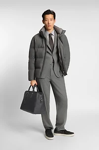 Embossed-logo holdall in grained leather