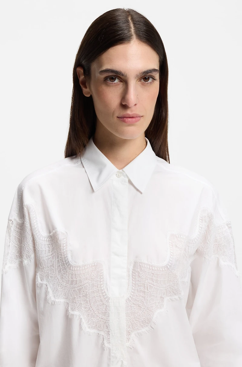 Oversized-fit blouse with lace motif