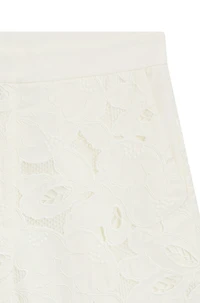 Wide-leg shorts with broderie anglaise