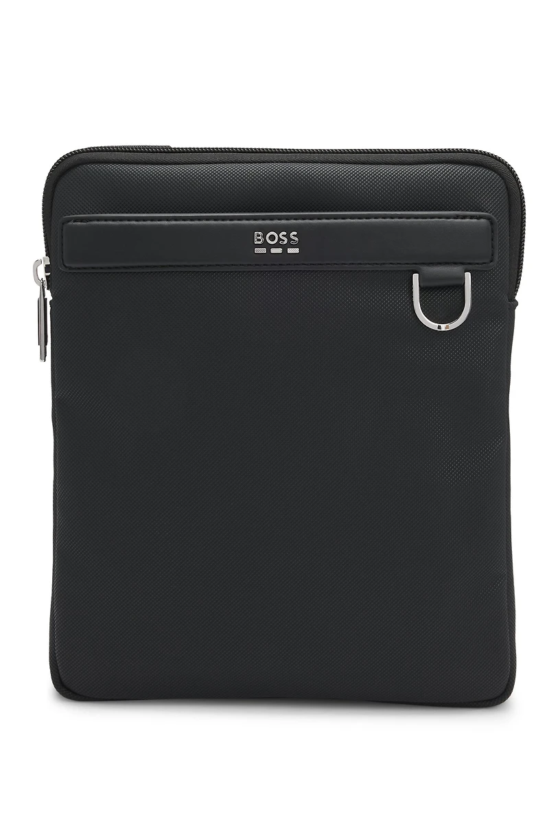 Reporter bag with smooth and structured finishes