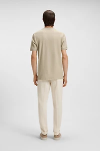 Regular-fit T-shirt structured cotton