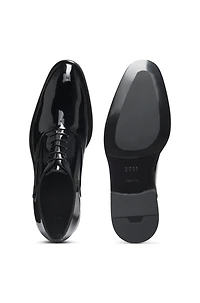 Oxford shoes patent leather