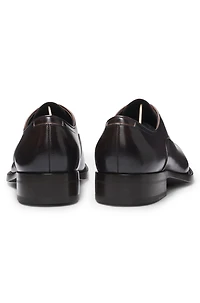 Derby shoes burnished leather