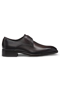 Derby shoes burnished leather
