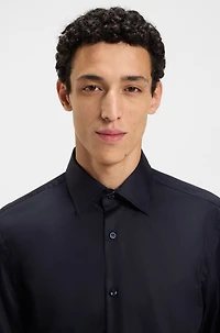 Easy-iron slim-fit shirt cotton poplin