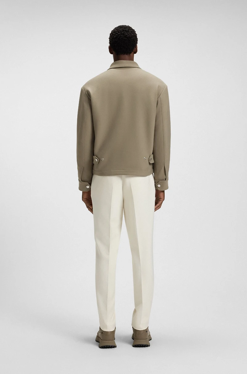 Relaxed-fit jacket stretch fabric with wing collar