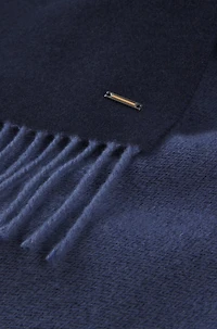 Double-faced cashmere scarf