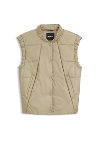 Water-repellent gilet with wadding