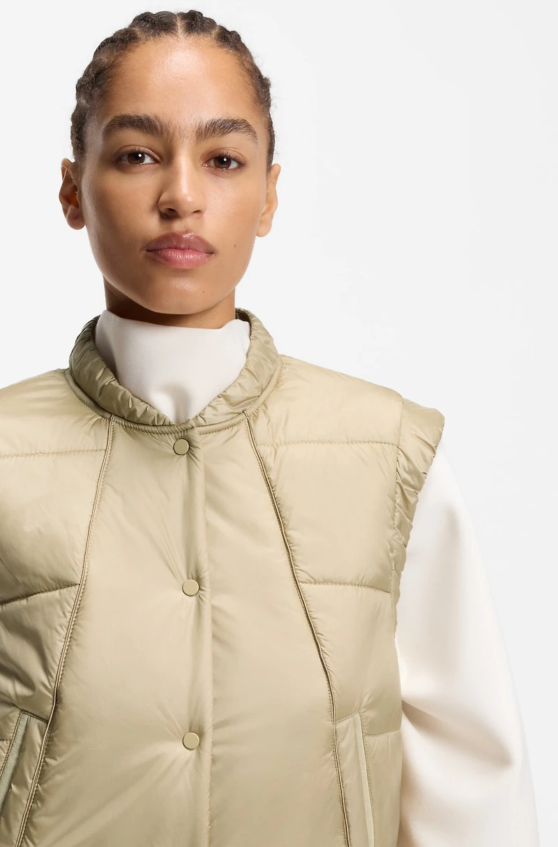 Water-repellent gilet with wadding