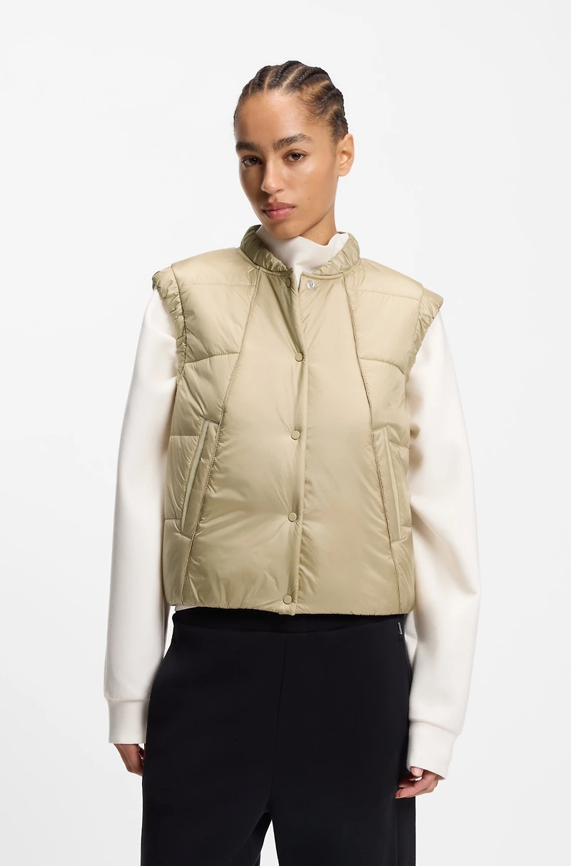 Water-repellent gilet with wadding