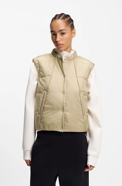 Water-repellent gilet with wadding