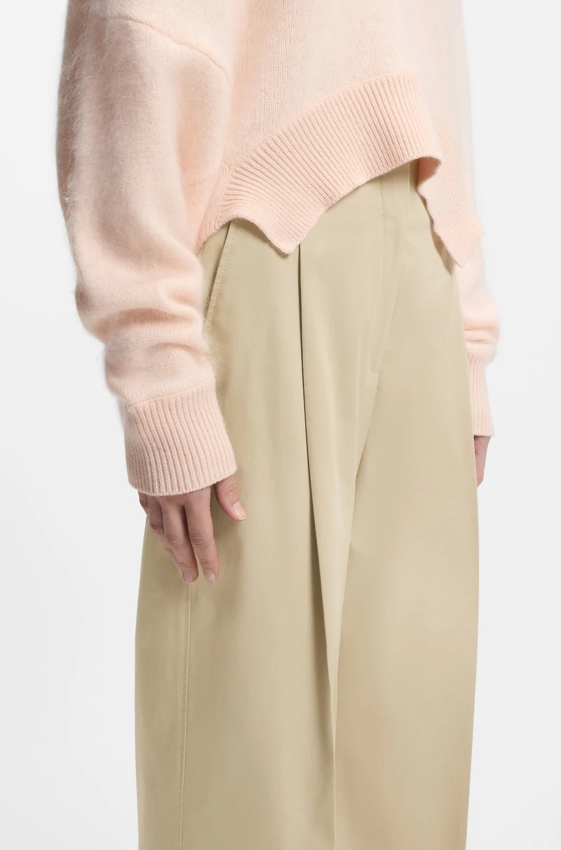 Relaxed-fit trousers stretch cotton