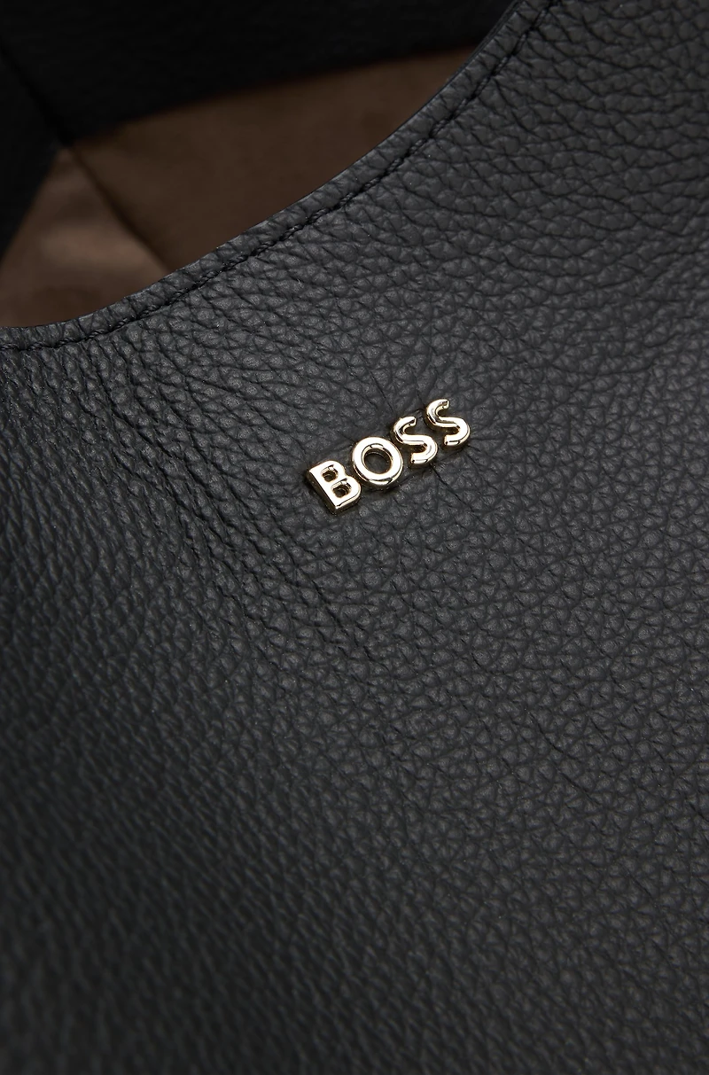 Logo-lettering tote bag in grained leather