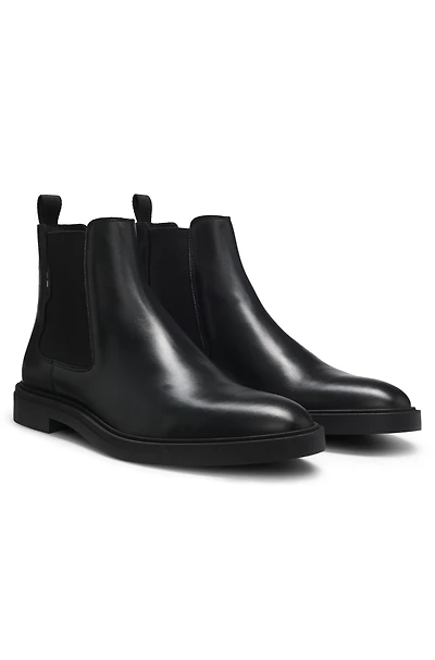 Leather Chelsea boots with signature-stripe detail