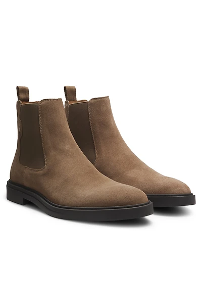 Signature-stripe Chelsea boots suede