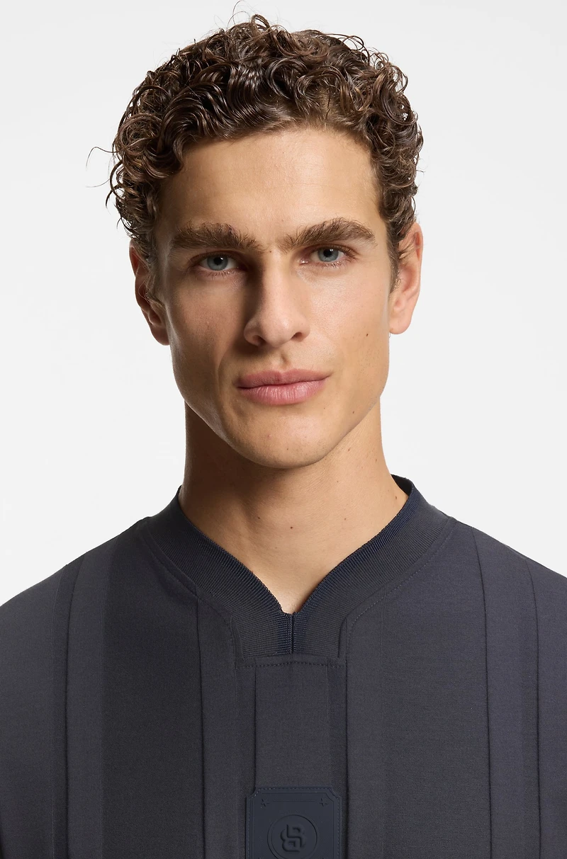Textured-stripe T-shirt cotton