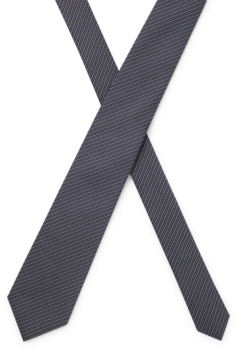 Diagonal-stripe tie in Italian-made silk jacquard