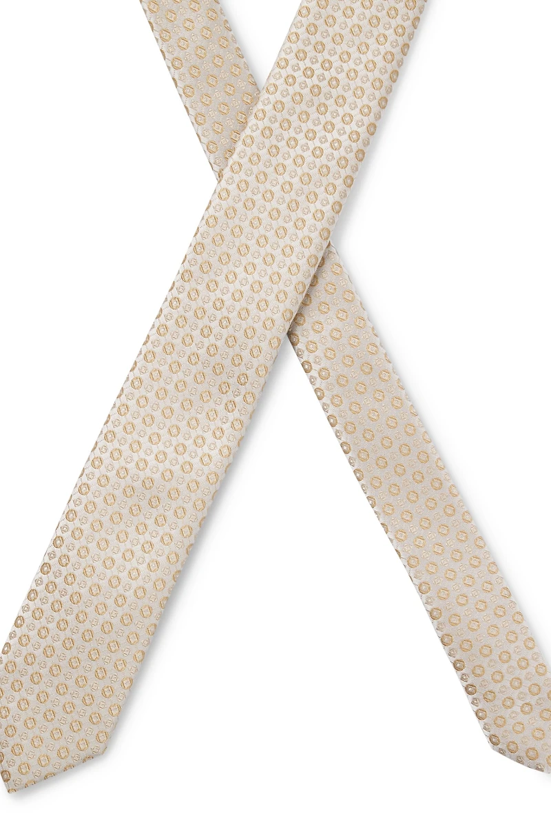 Silk-blend tie with jacquard pattern