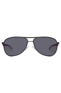 Sporty metal sunglasses with mixed-material temples