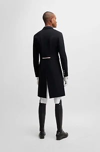 Equestrian tailcoat super-stretch material