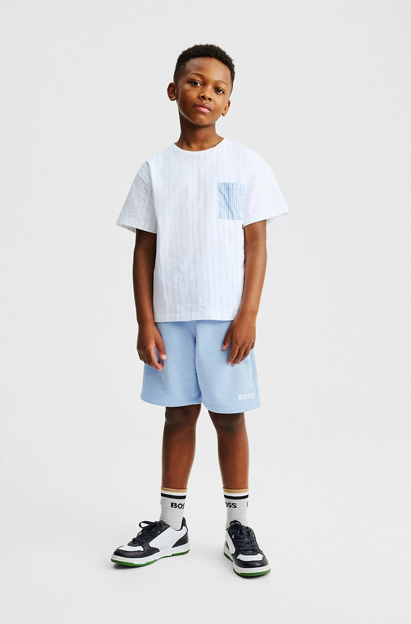 Kids' regular-fit fleece shorts with logo print
