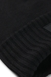 Kids' beanie hat with silicone logo label