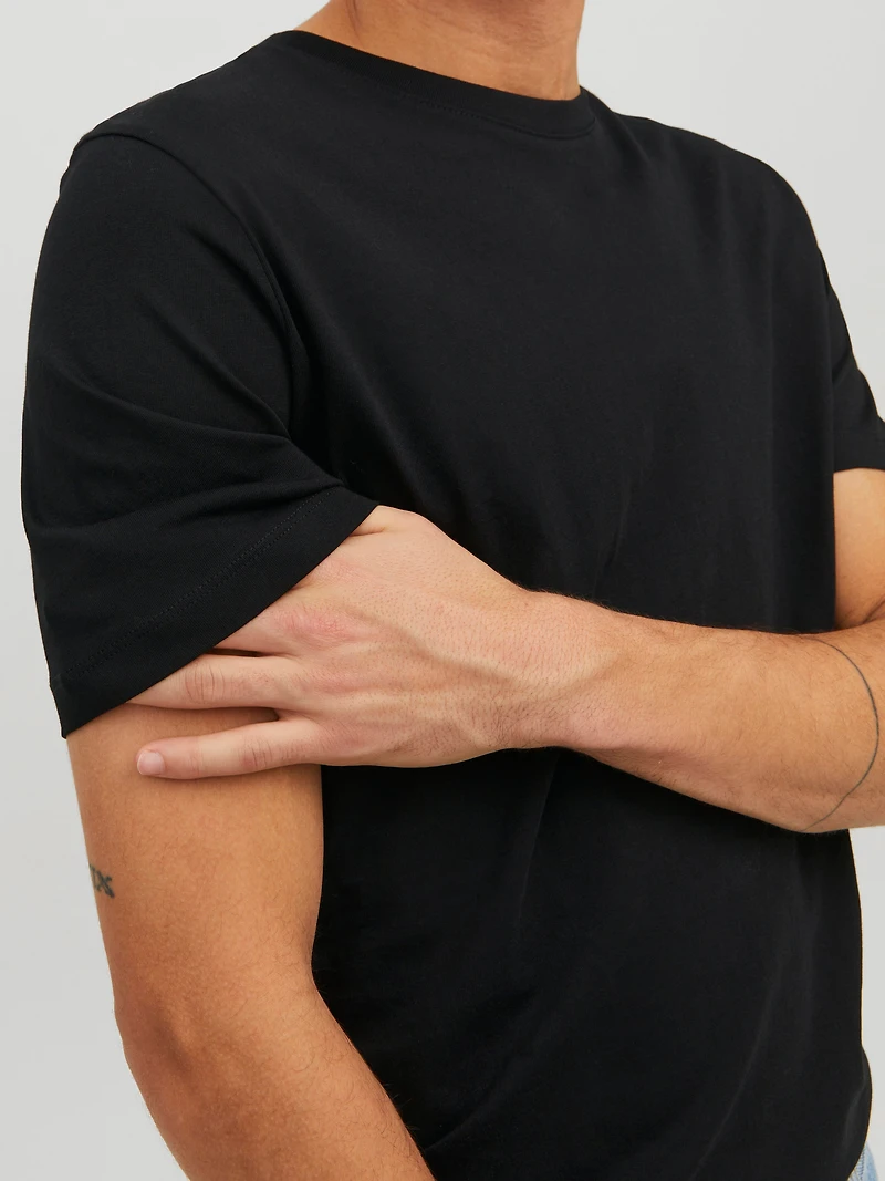 Standard Fit O-Neck T-Shirt | Jack & Jones