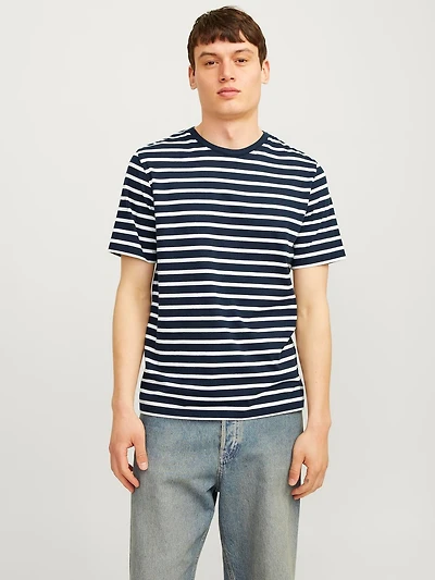 Standard Fit O-Neck T-Shirt | Jack & Jones