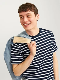 Standard Fit O-Neck T-Shirt | Jack & Jones