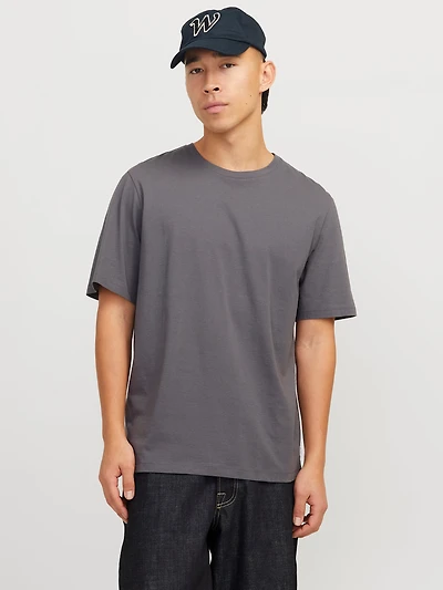 Standard Fit O-Neck T-Shirt | Jack & Jones
