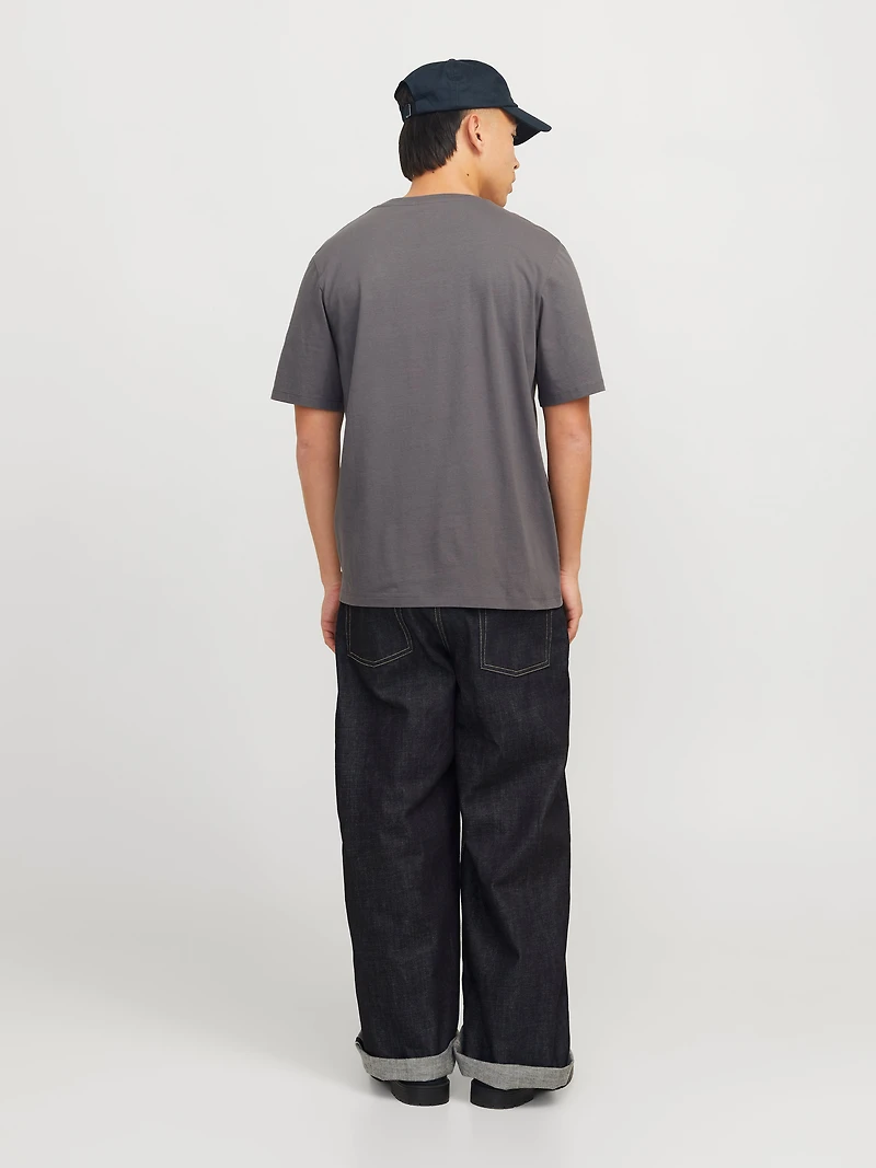 Standard Fit O-Neck T-Shirt | Jack & Jones