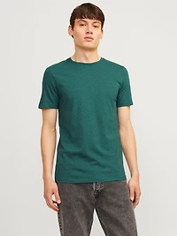 Standard Fit O-Neck T-Shirt | Jack & Jones®