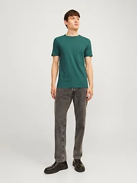Standard Fit O-Neck T-Shirt | Jack & Jones®
